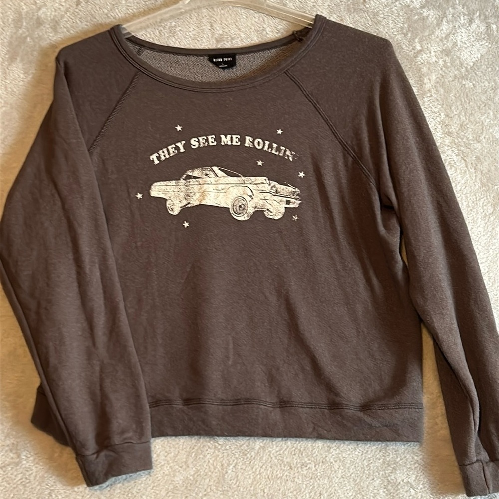 Blank paige graphic they see me rolling car graphic sweatshirt size L
